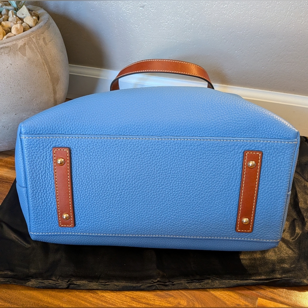 Dooney & Bourke Pebble Leather Grain Emily Tote in AZURE - NWOT - MSRP $368 - Picture 4 of 10